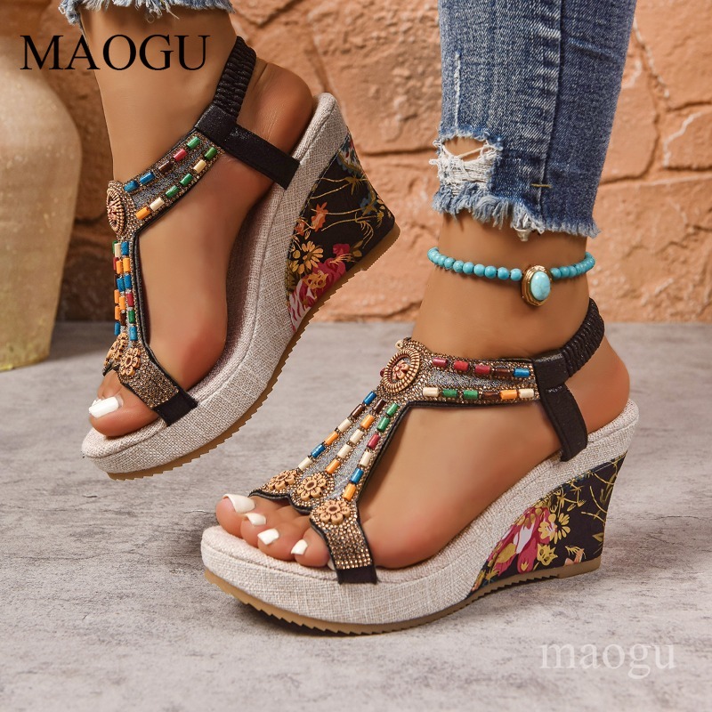 Ethnic And Fashion - صنادل بوهو نسائية بكعب ويدج مزينة