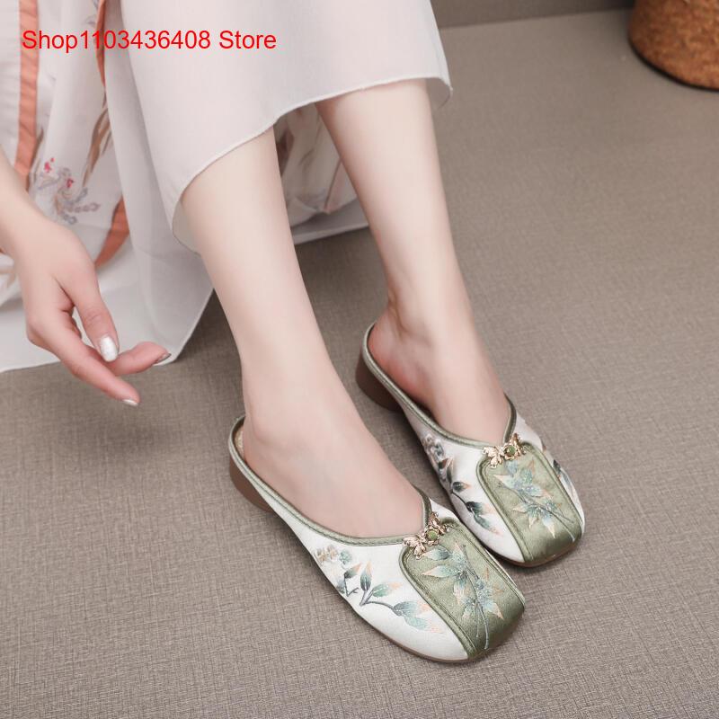 شباشب مطرزة جديدة للمنزل، أحذي - مراجعة Ethnic And Fashion وسعره