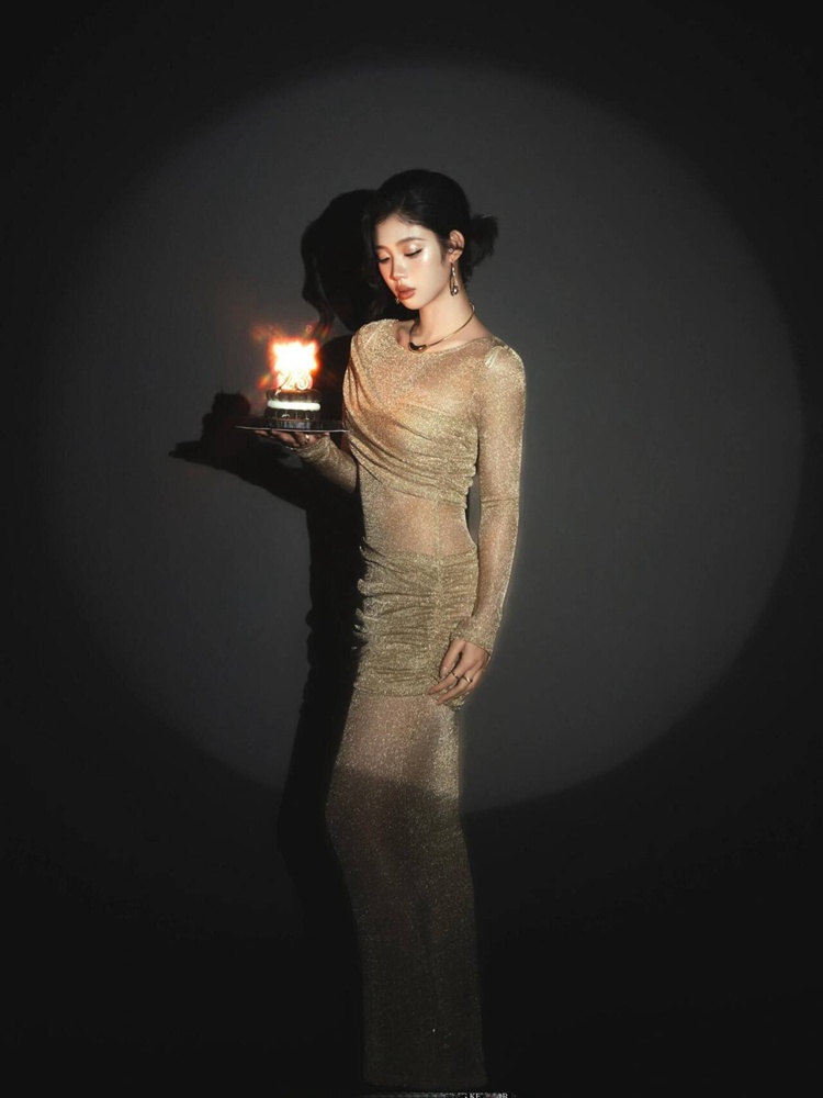 تصوير شخصي فني بأسلوب مجلات ال - مراجعة Ethnic Fashion Magazine وسعره