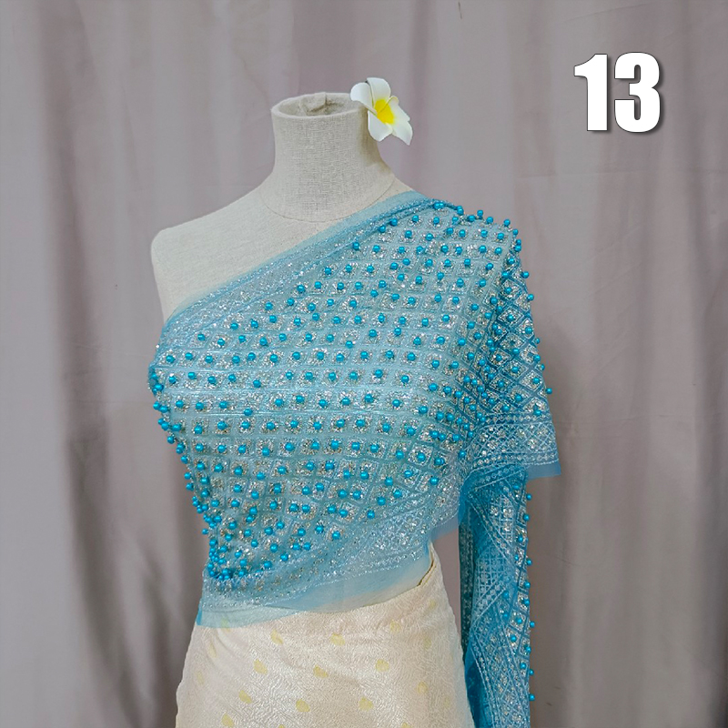 المرأة العرقية نمط لامعة الخرز - مراجعة Batik Sarong Wrap وسعره