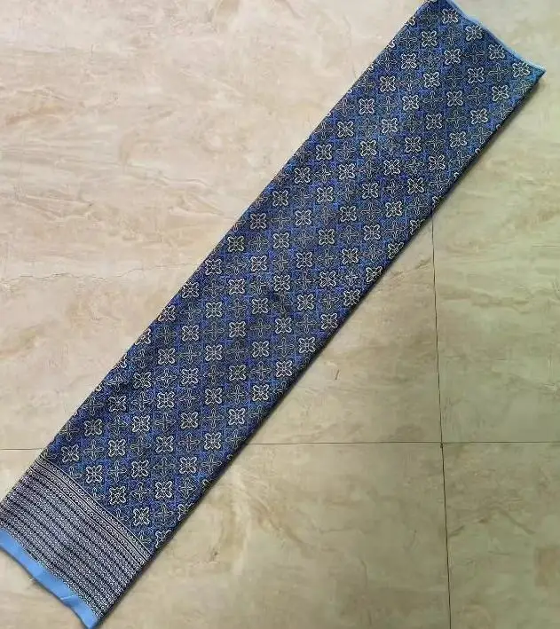 ماليزيا لونجي أنبوب تنورة ردائ - مراجعة Batik Sarong Wrap وسعره