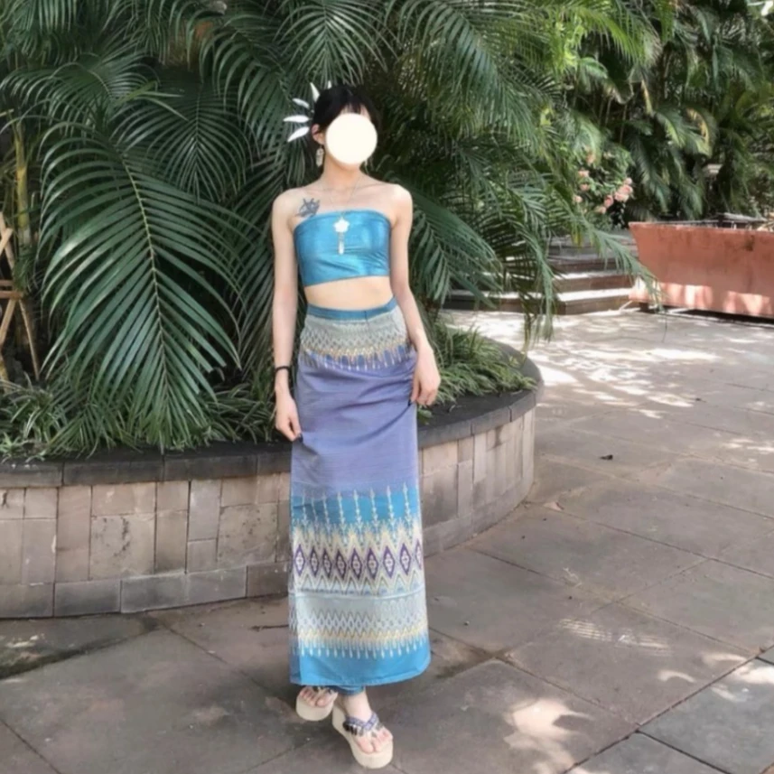 ملابس نسائية تقليدية تايلاندية - مراجعة Batik Sarong Wrap وسعره