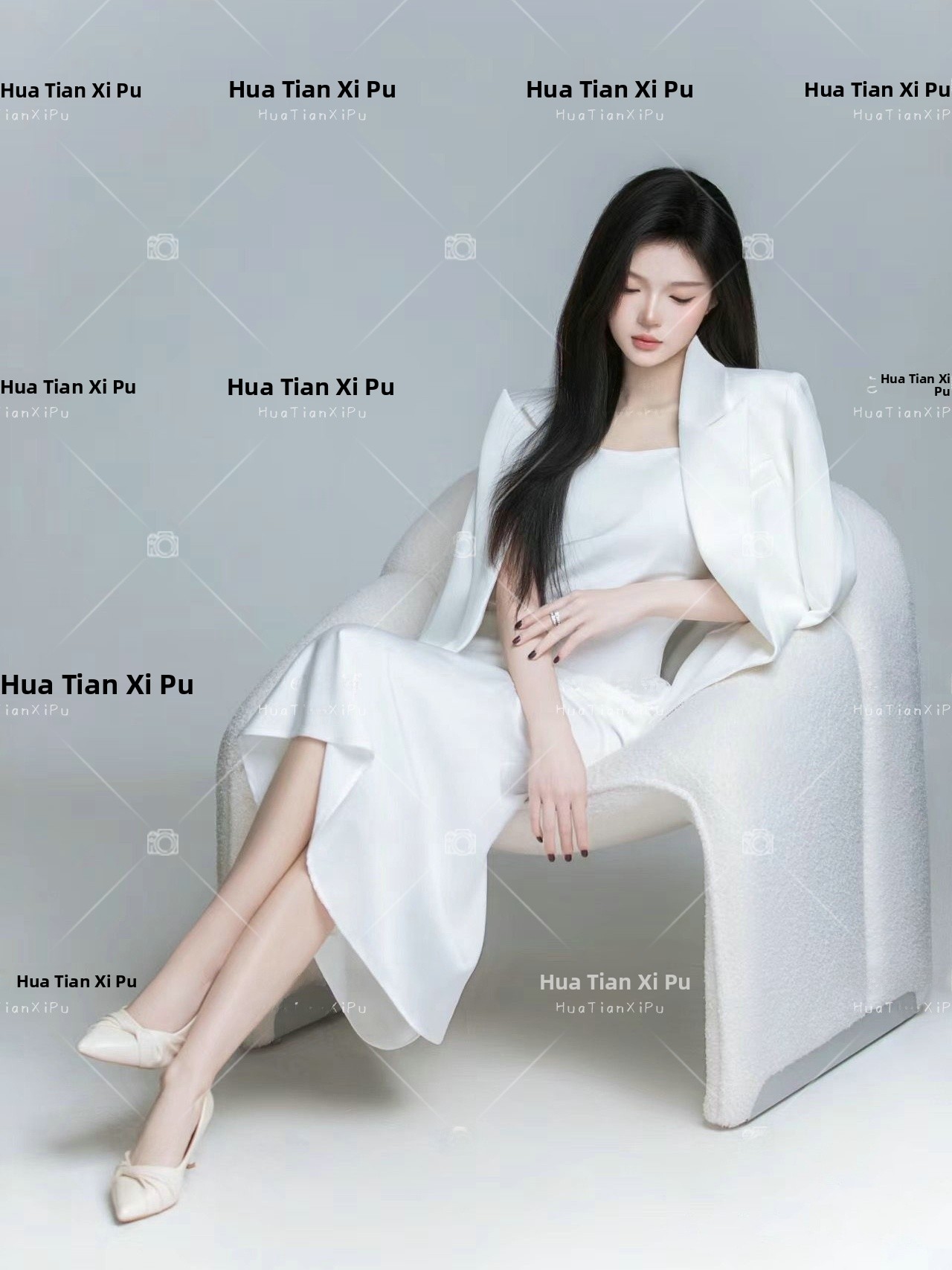 24 Studio جديد طقم أبيض بتصميم - مراجعة Ethnic Fashion Magazine وسعره