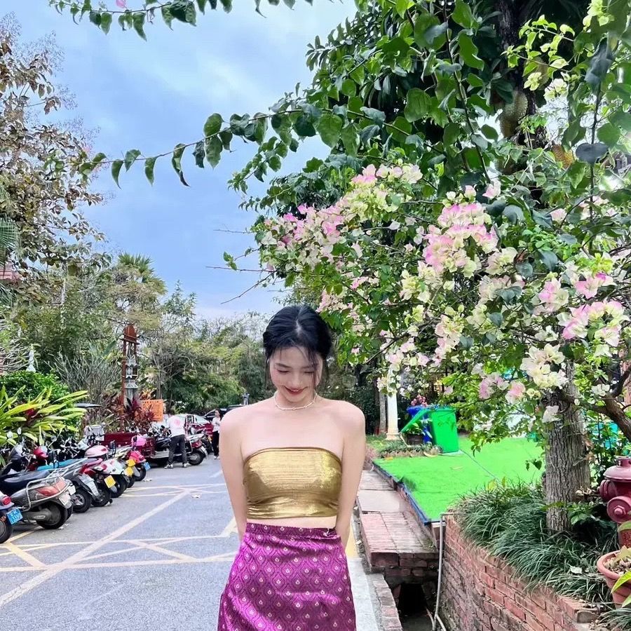 الزي الوطني التايلاندي العرقي  - مراجعة Batik Sarong Wrap وسعره
