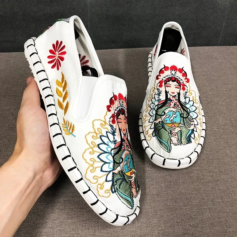 أحذية قماشية مطرزة للرجال والن - مراجعة Ethnic Fashion Men وسعره