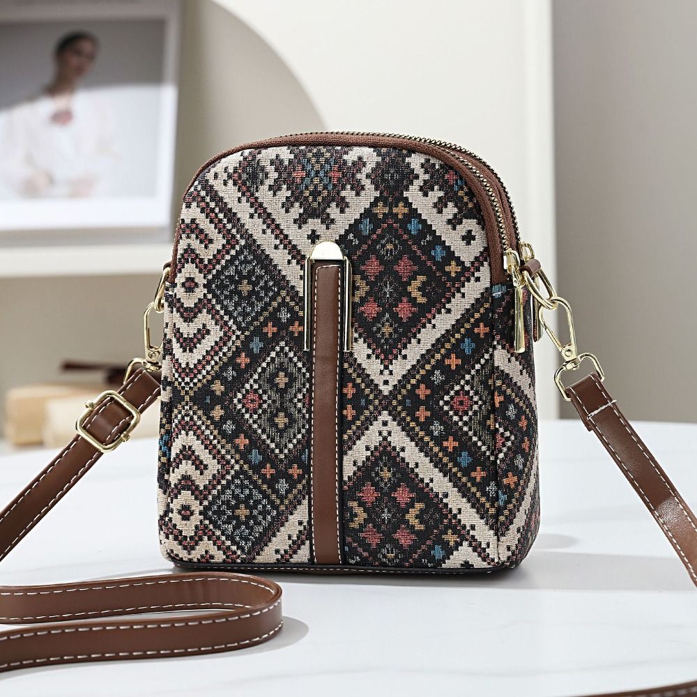 حقيبة هاتف مطبوعة على الطراز ا - مراجعة Ethnic Fashion For Ladies وسعره